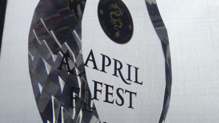 April Fest в “Золотом Драконе”: 26-27 апреля, гарантия 2,000,000 тг