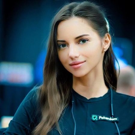 Дарья Фещенко — подруга Покердома