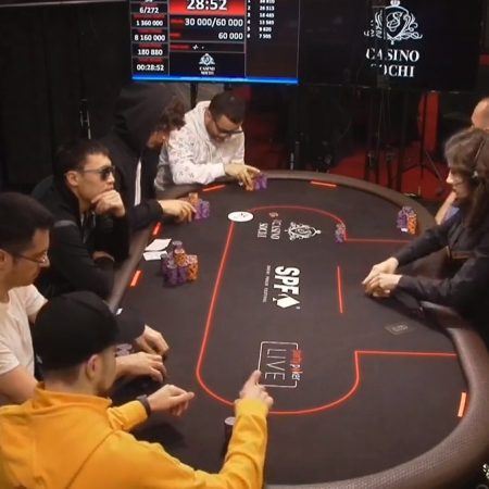 Ернат на финальном столе Main Event Sochi Poker Festival 2020