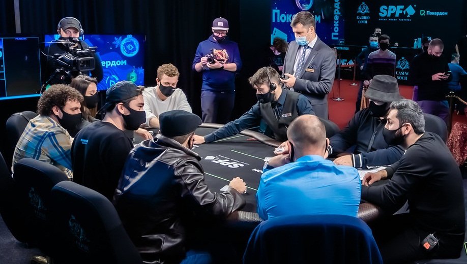 Варламов, Давидыч, Серго и другие блогеры в турнире от Покердома