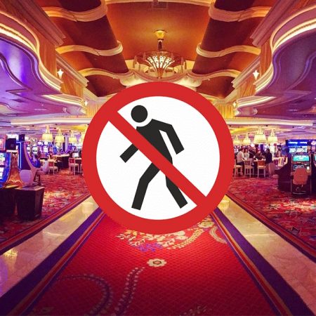 Силовикам и чиновникам в Казахстане запретят вход в казино